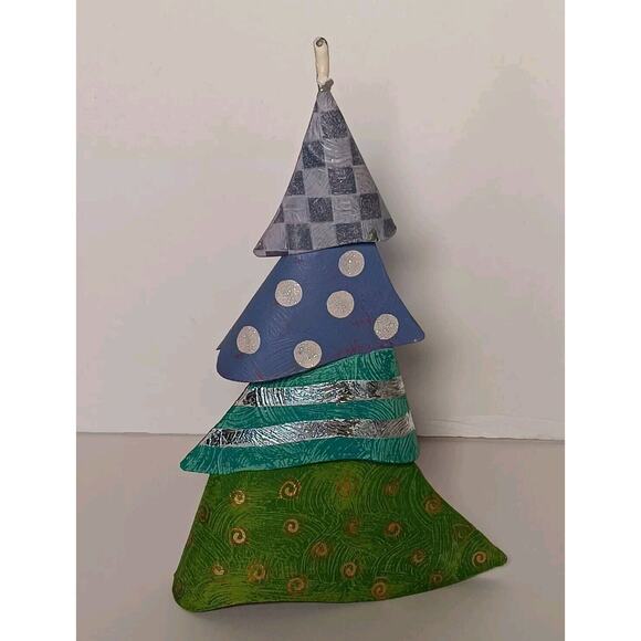 Department 56 Christmas Tree Decor Modern Curvy Metal 10.5" - Picture 1 of 14